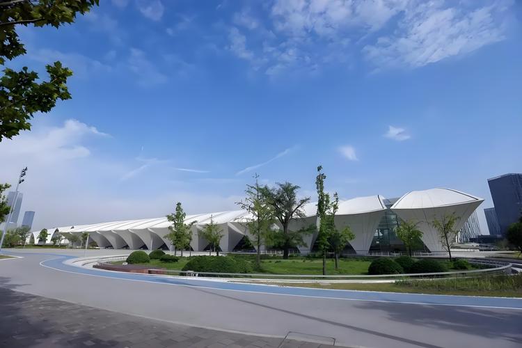 东方体育中心附近楼盘