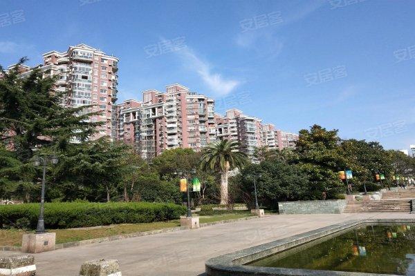 万里真金苑房价