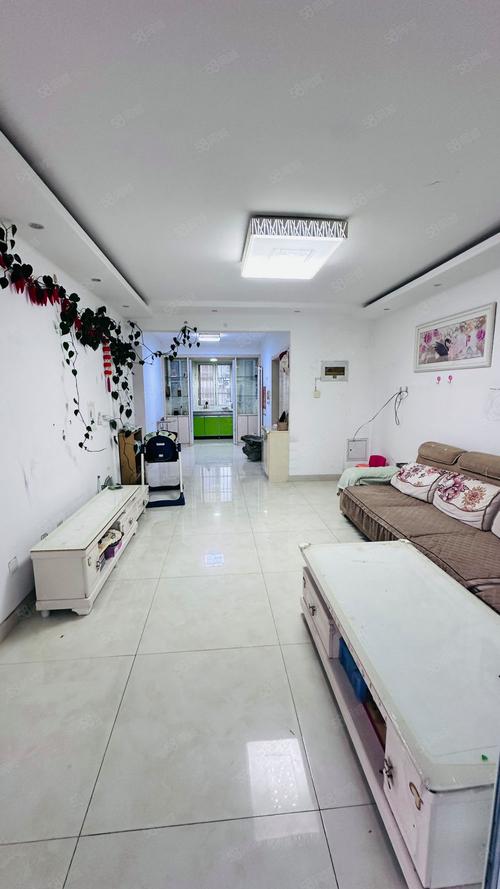 日照蓝天花园二手房