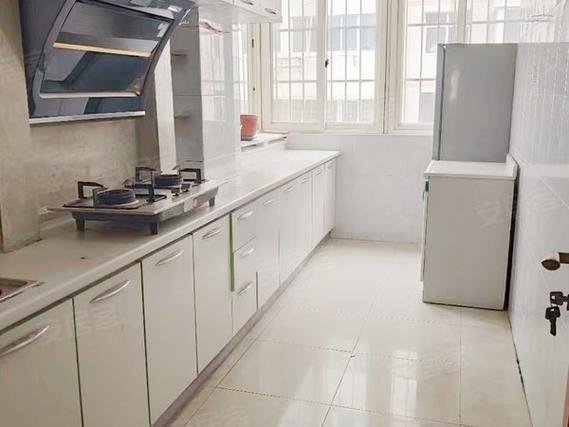 青岛山花园二手房