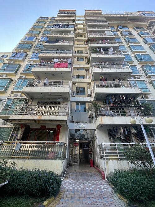 布吉吉大花园二手房