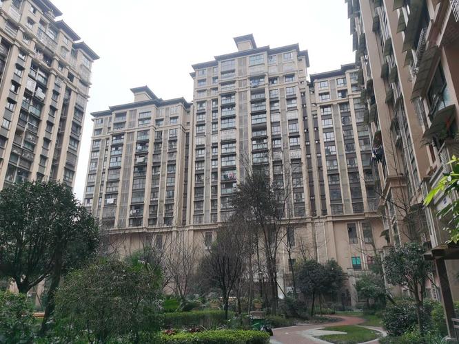 都江堰滨江国际楼盘