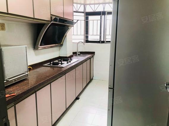 前海花园二手房