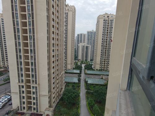 重庆鸿恩新天地楼盘