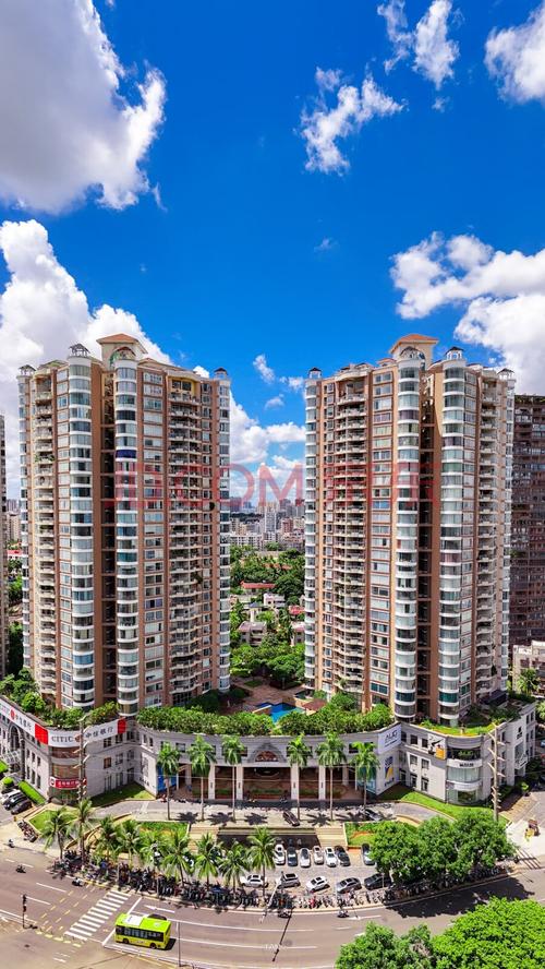 金众金域半山花园