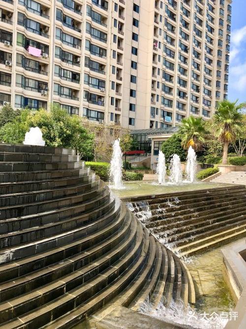 吴江汾湖月亮湾大花园