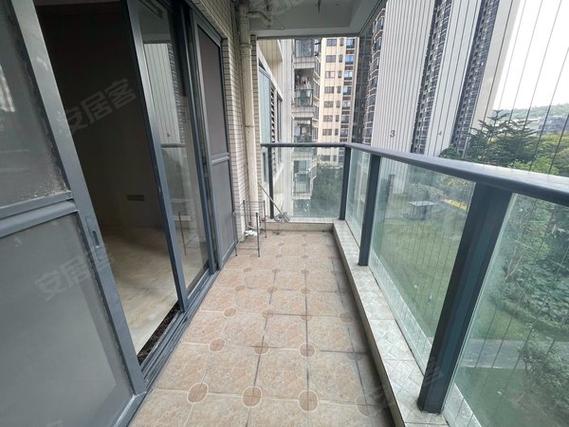 花都自由人花园价格暴跌