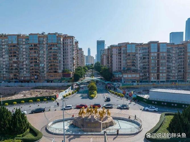 骏景花园地铁站