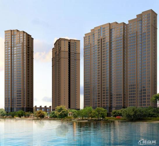 青岛悦湖山楼盘停工