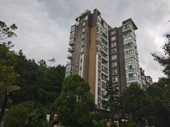 兴隆城市花园卧龙居