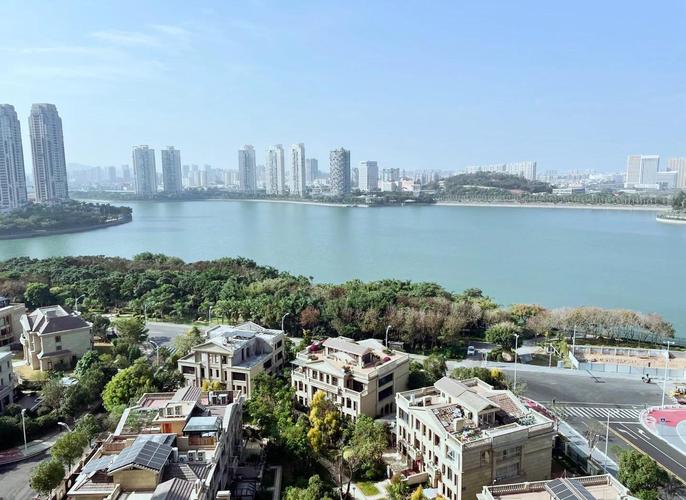 柯桥湖景中央花园