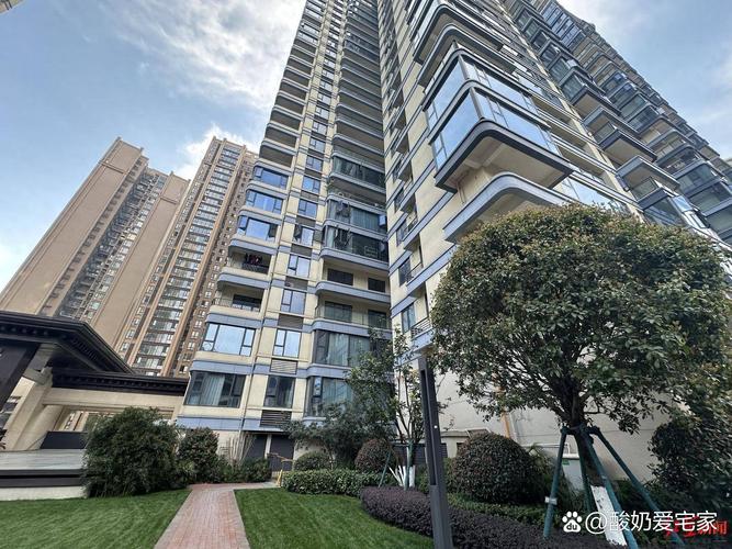 成都远雄风华园楼盘