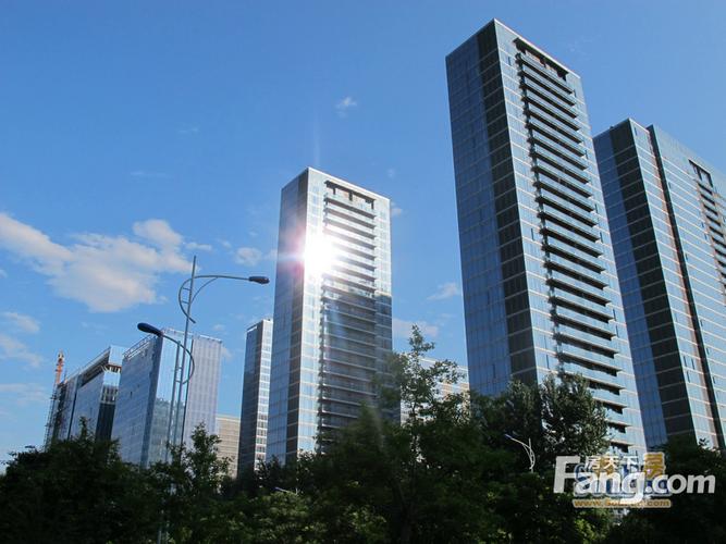 蓝色钱江小区房价