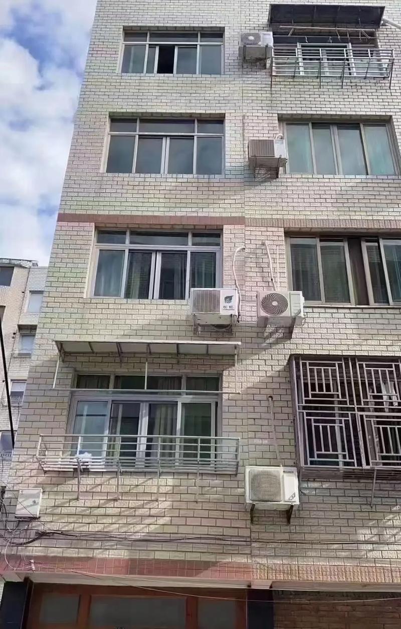 苍山正在出售的楼盘