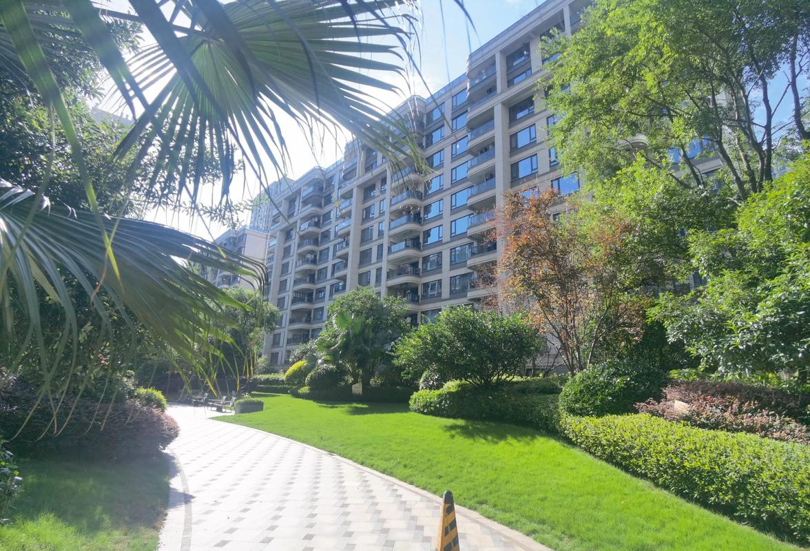 香溪左岸花园洋房