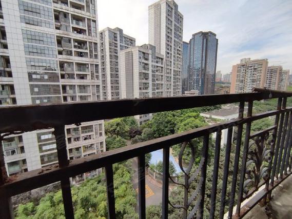 龙头寺保利香槟花园