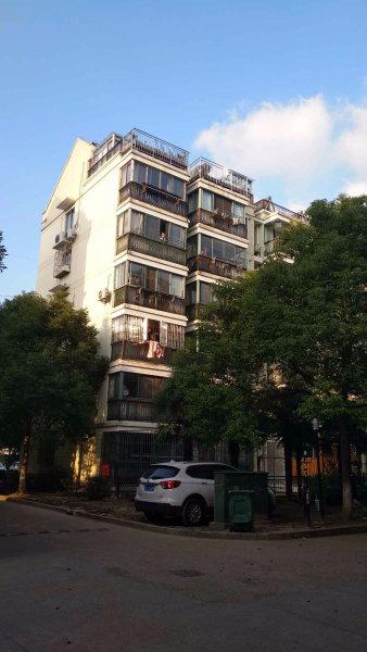 宜兴南郊花园房价