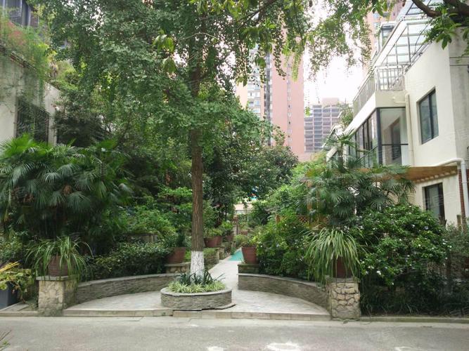 温江依云镇楼盘详情