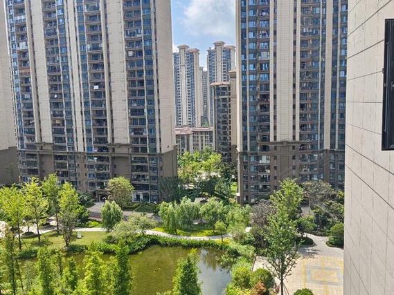 贵阳花溪恒大楼盘