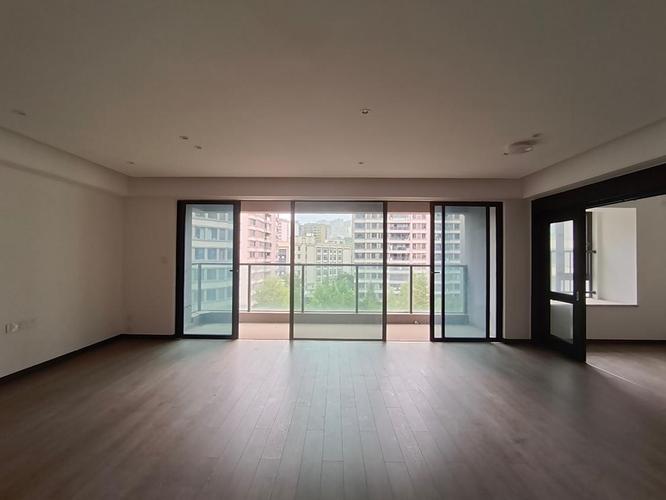 万科十七英里房价