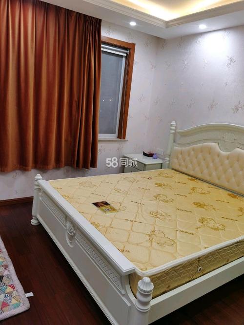 姜堰东方巴黎城房价