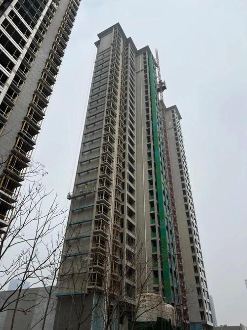 平顶豫森时代楼盘烂尾