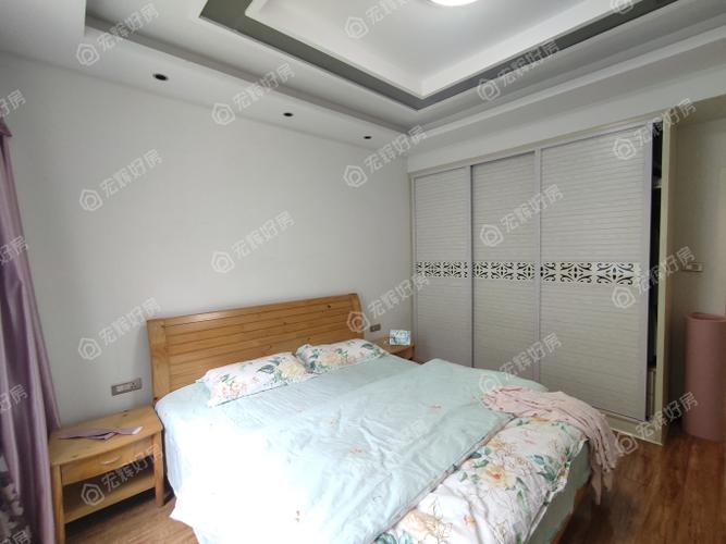 荆州银都花园房价