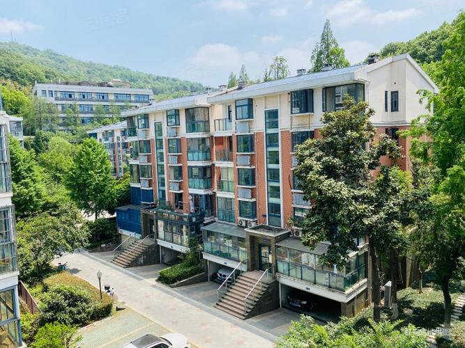 沈阳新世界花园房价