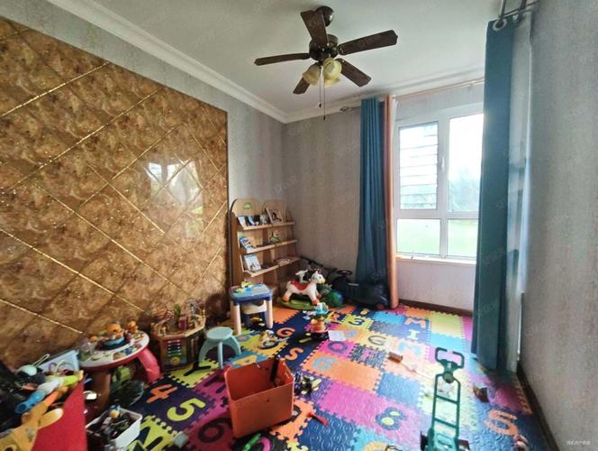 金桥澎湖湾房价