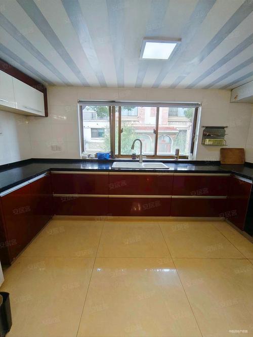 碧水湾花园房价