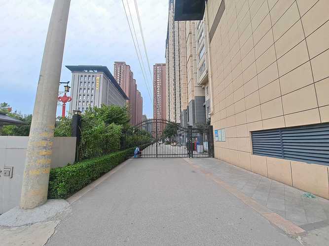 西安明月弘城楼盘