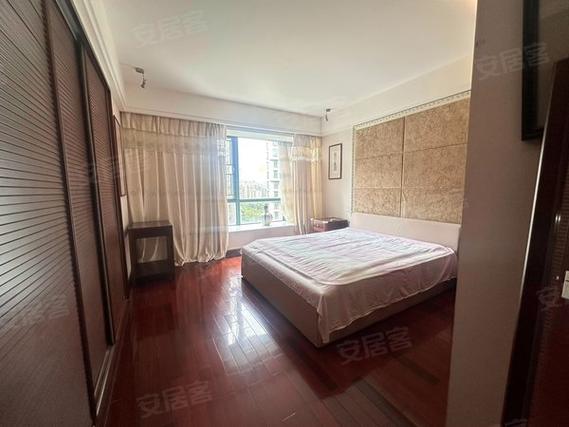 香域中央花园租房