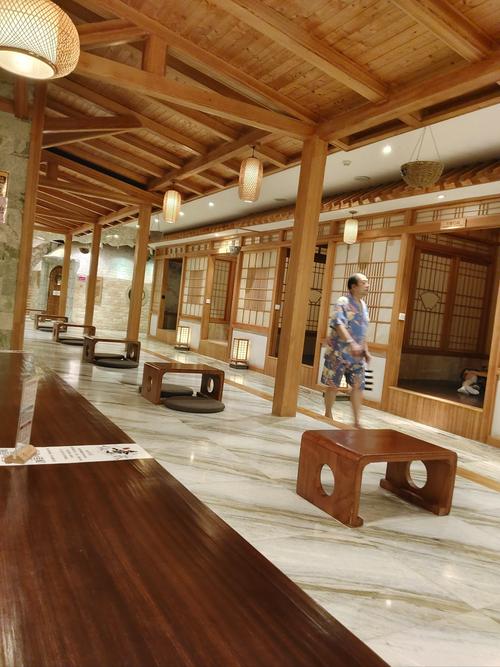 汉中尚水花园洗浴