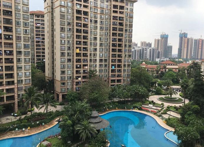 美林湖畔花园房价