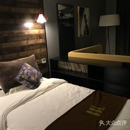 芭芭拉花园酒店