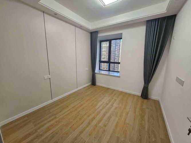 江阴扬子华都房价