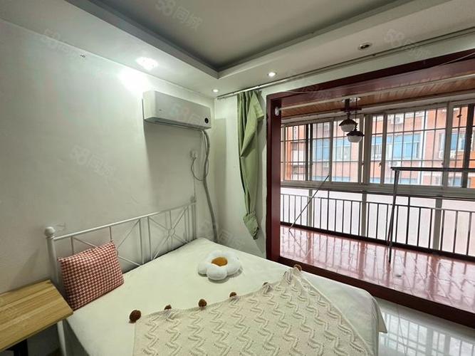 成都双流蛟龙港房价