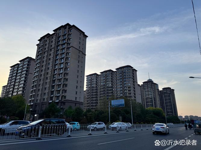 青岛松岭路楼盘