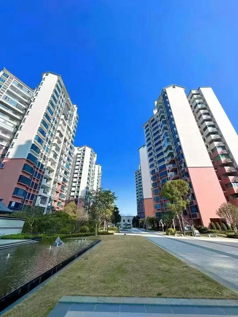 清远凤翔小学附近楼盘