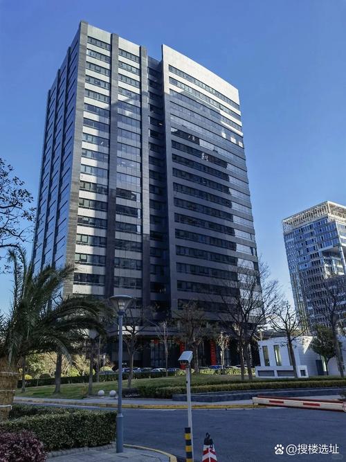 长风商务区附近楼盘