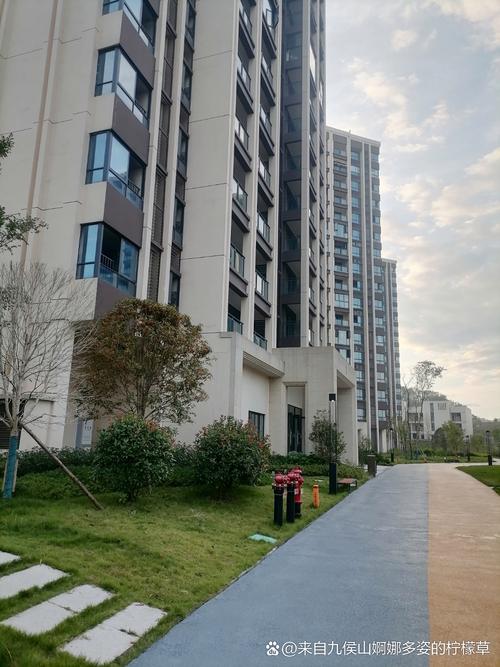 梧州精通中央花园楼盘