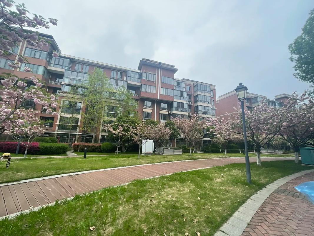 南京林场站附近楼盘