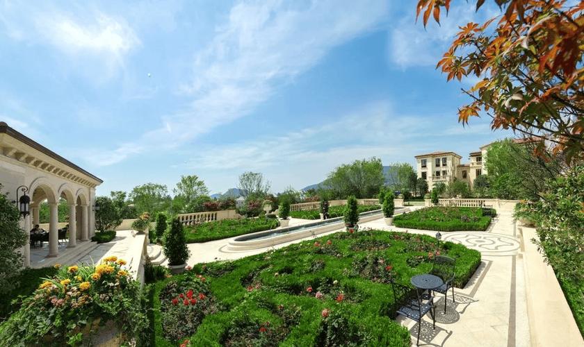 临安青山湖附近楼盘