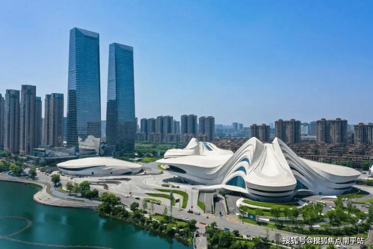 长沙岳麓区哪个楼盘好
