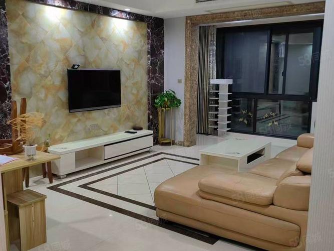 启东皇家花园房价