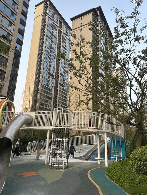 昆明金地九樾房价