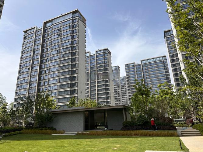 叶集金叶学府楼盘