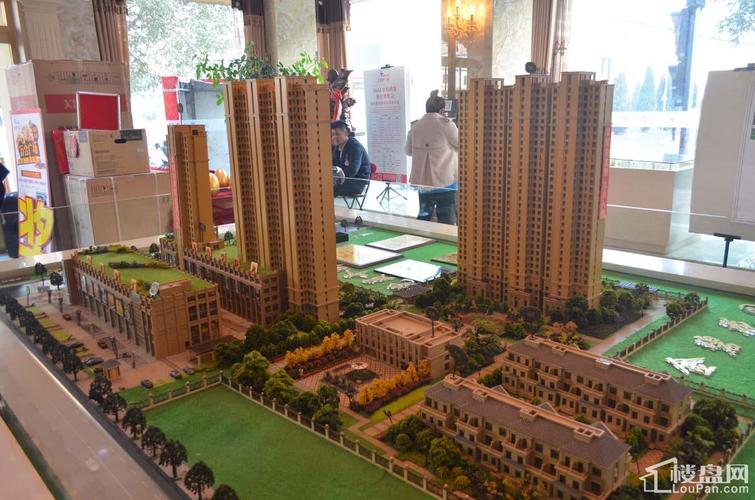 包头万合广场楼盘