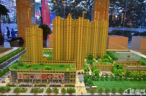 包头万合广场楼盘