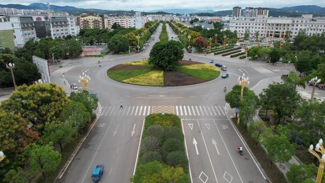 石屏县新开楼盘